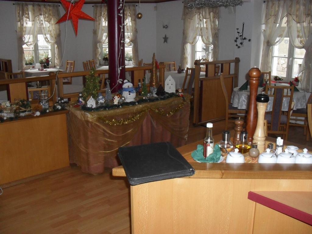 Hotel Am Seetor 2*